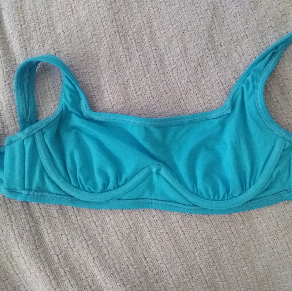 Victoria's secret bikini top 👙